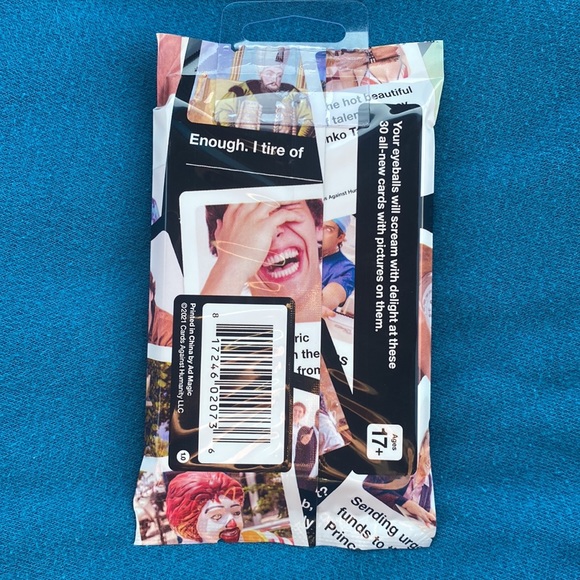 Cards Against Humanity: Picture Card Pack 1 (2021) - Picture 2 of 3